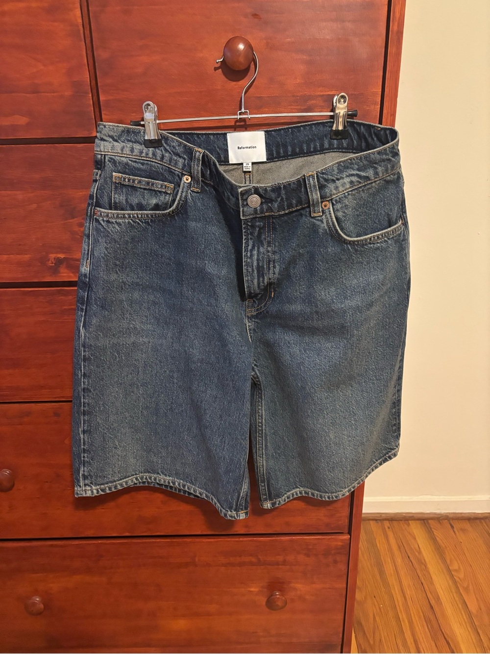 Reformation Finley Low Rise 11in Baggy Jorts Blue